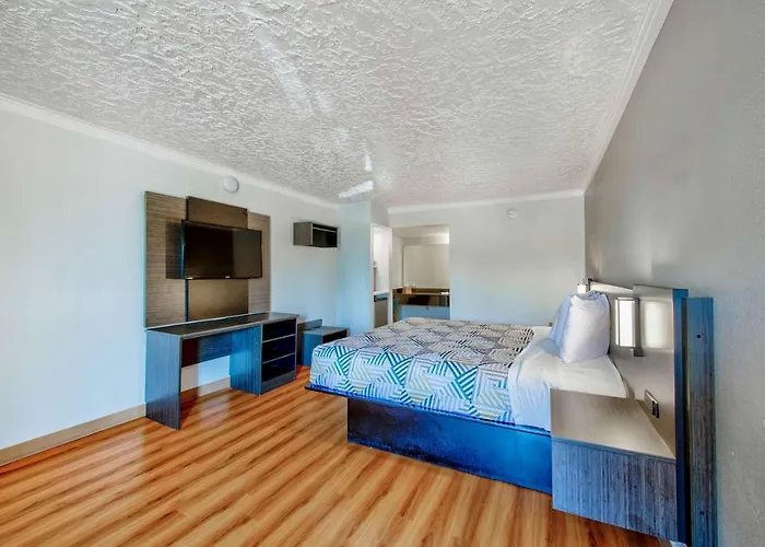 6-fort Worth, Tx - White Settlement Hotel