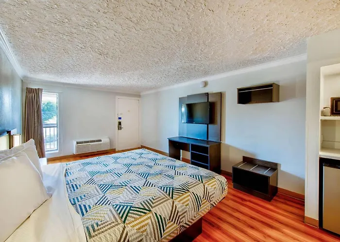 6-fort Worth, Tx - White Settlement Hotel