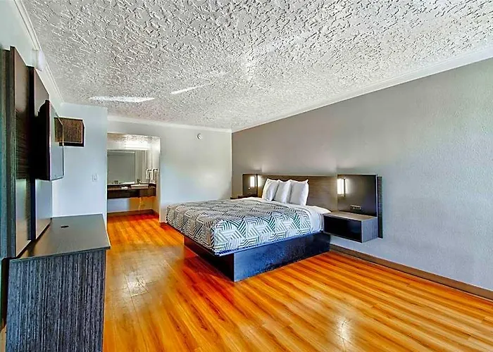 6-fort Worth, Tx - White Settlement 3* Fort Worth