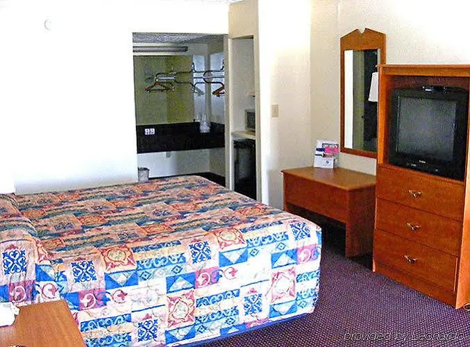 6-fort Worth, Tx - White Settlement Hotel